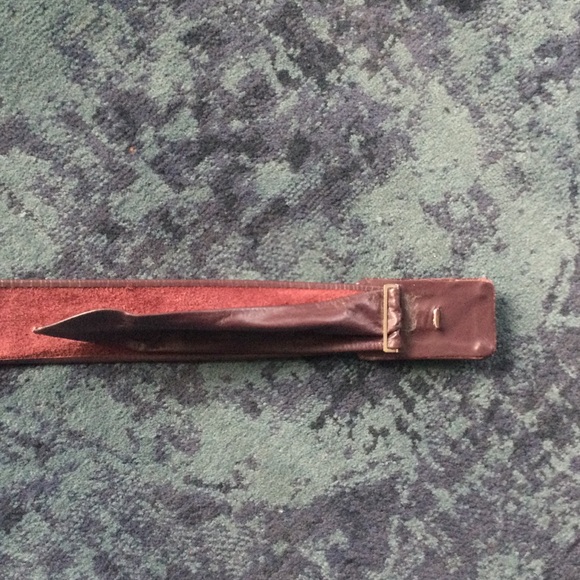 Vintage Emmanuel Leather Suede Belt Made in Canada Burgundy Adjustable Small/Med - Picture 7 of 13